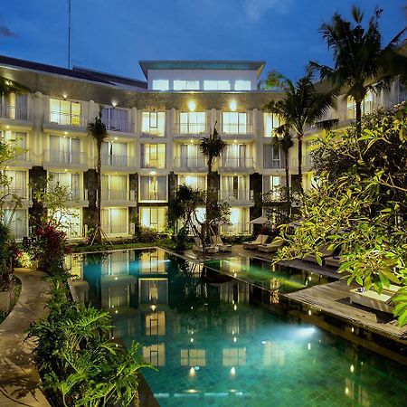 เดอะ 1O1 บาหลี ฟอนตานา เซมินยัก Hotel เลอกีอัน ภายนอก รูปภาพ