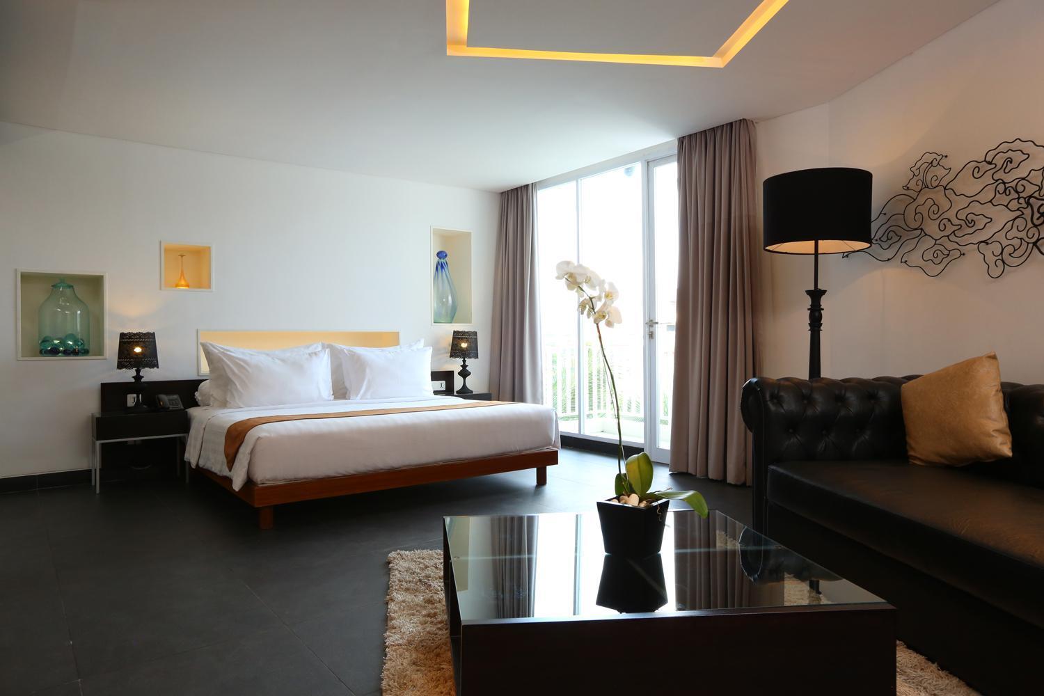 เดอะ 1O1 บาหลี ฟอนตานา เซมินยัก Hotel เลอกีอัน ภายนอก รูปภาพ