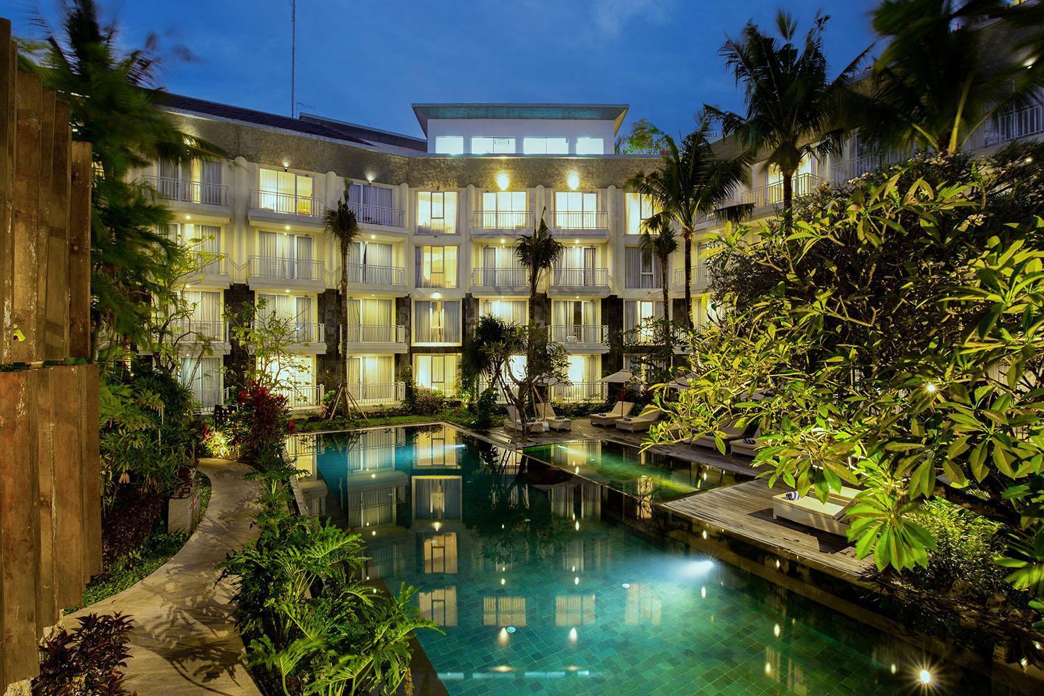 เดอะ 1O1 บาหลี ฟอนตานา เซมินยัก Hotel เลอกีอัน ภายนอก รูปภาพ